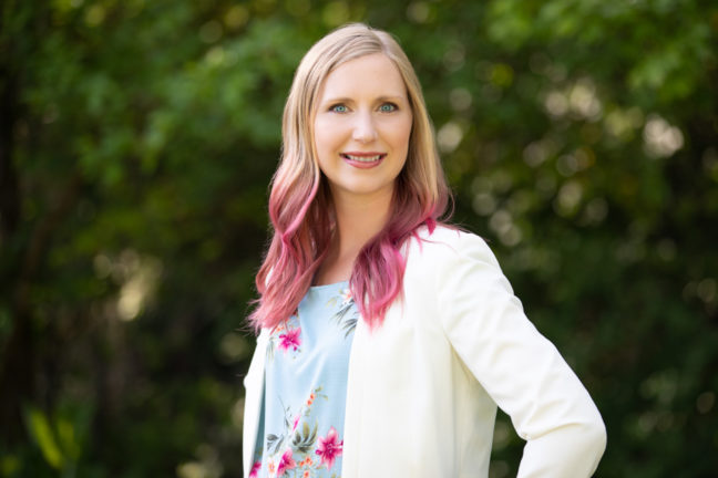 Outdoor Headshot Marathon Sessions